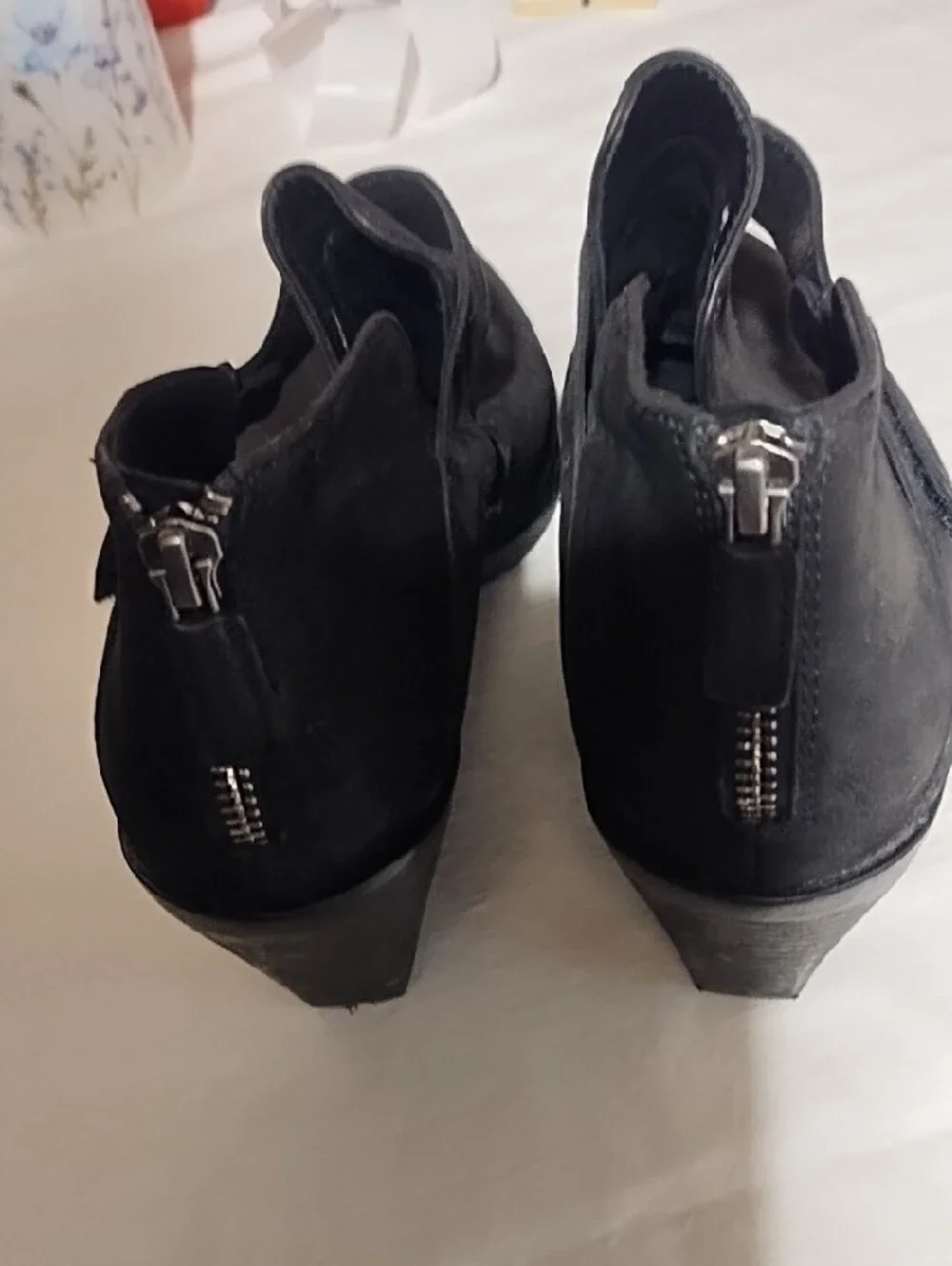 Eileen Fisher Black Suede Ankle Booties with Side Strap Good Condition Size 9.